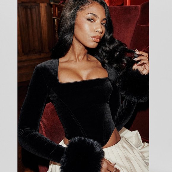 HOUSE OF CB 'Catriona' Black Velvet Corset NWOT - Picture 3 of 13